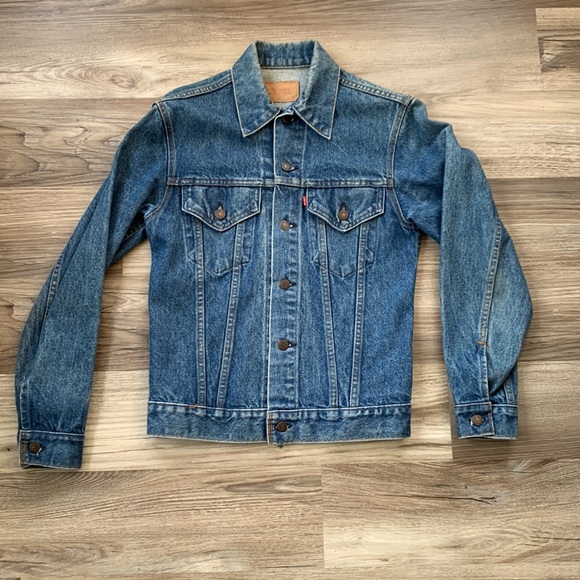 Vintage Levis Denim Jacket 1970s 70505 0217 Blue Jean Red Tag 34